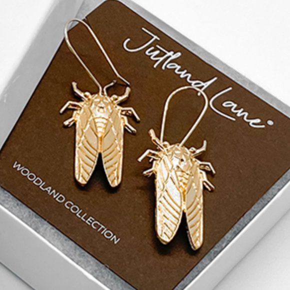 Cicada Earrings | Beetle Woodland Bug Earrings in Gold or Black - Picture 1 of 10